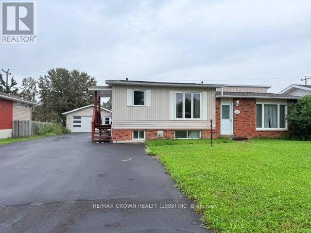 16 Mateev Avenue, Kapuskasing, Ontario  P5N 3E5 - Photo 2 - T13703374