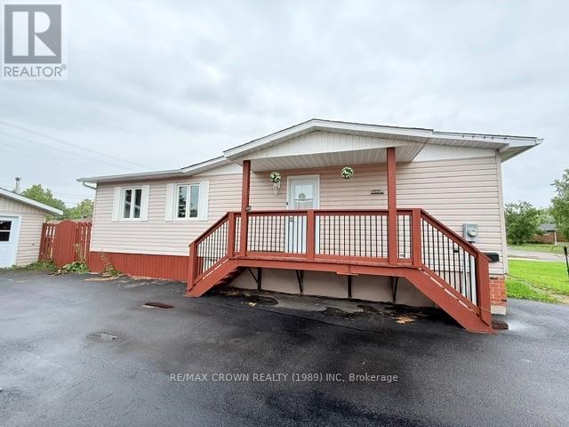 16 Mateev Avenue, Kapuskasing, Ontario  P5N 3E5 - Photo 7 - T13703374