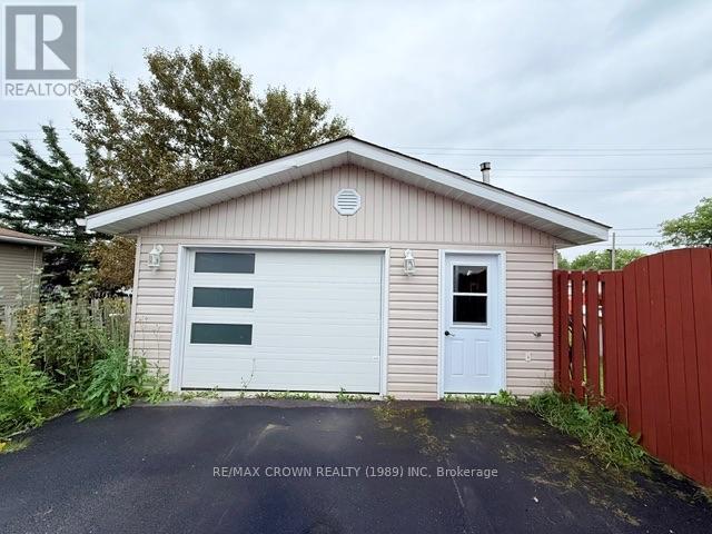 16 Mateev Avenue, Kapuskasing, Ontario  P5N 3E5 - Photo 9 - T13703374
