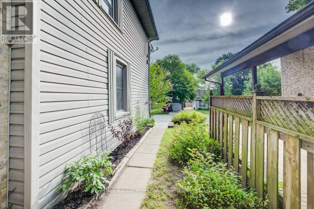 407 May Street, Brockton, Ontario  N0G 2V0 - Photo 41 - X13701102