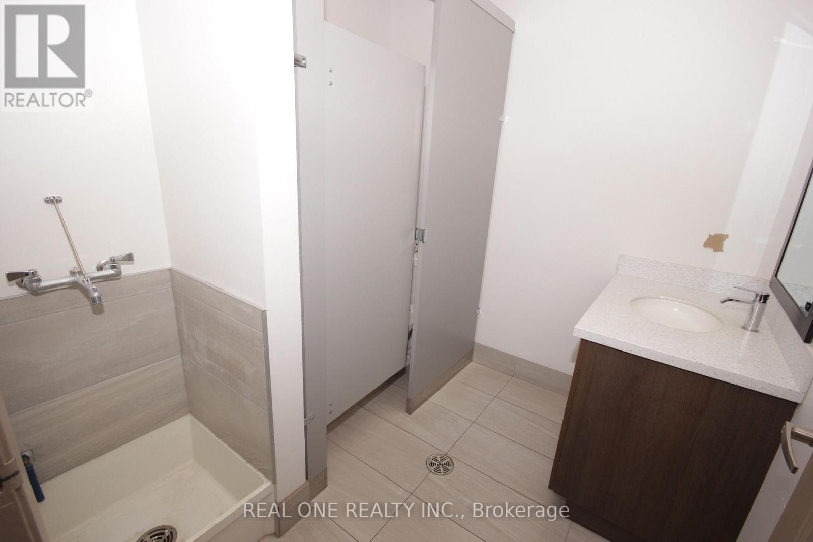 2 - 130 Mulock Drive, Newmarket, Ontario L3Y 7C5 - Photo 16 - N13579456