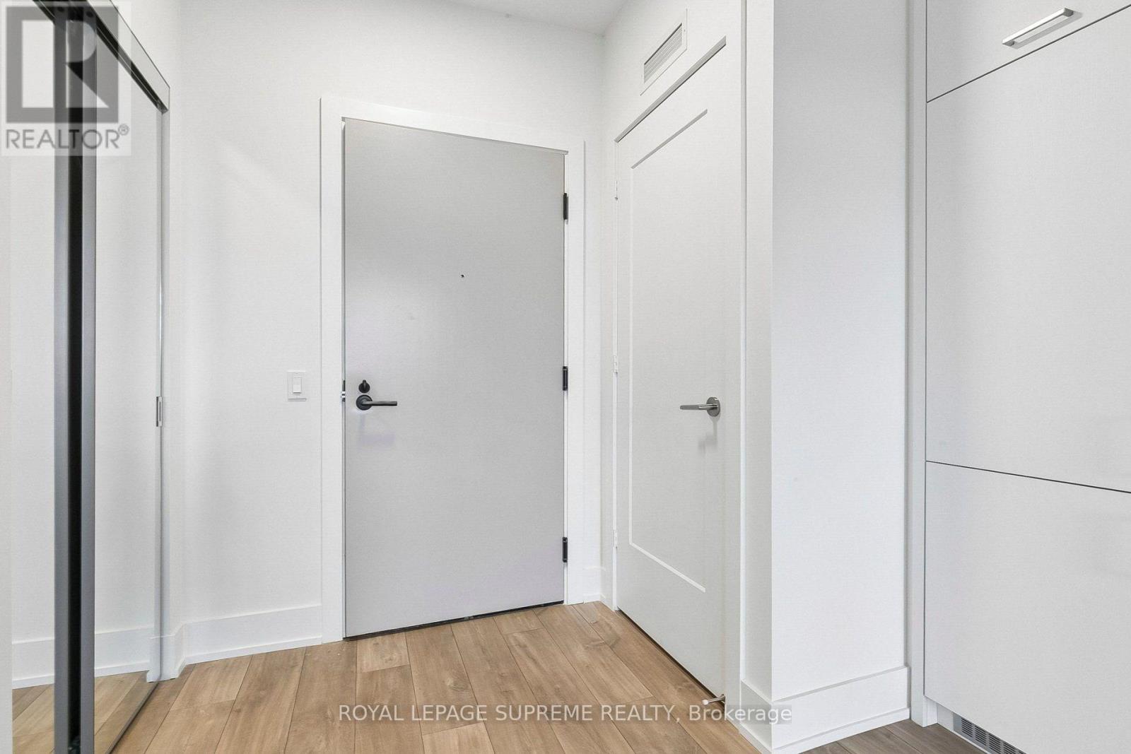420 - 858 Dupont Street, Toronto, Ontario M6G 0C1 - Photo 17 - W13702700
