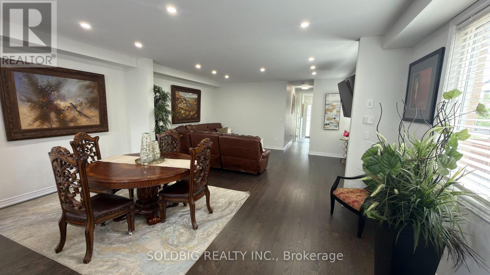 1265 Chee Chee Landing, Milton, Ontario L9E 1L2 - Photo 5 - W13702338