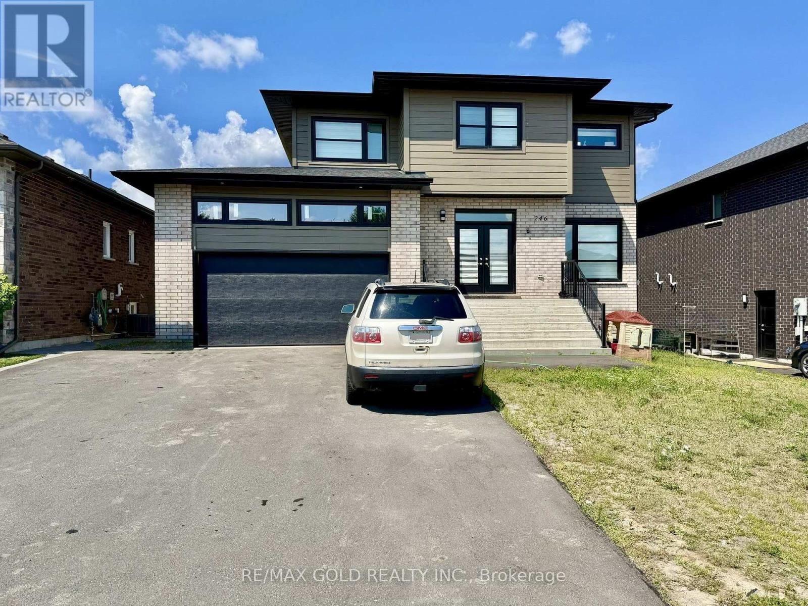 246 JEANINE STREET N, Greater Sudbury, Ontario