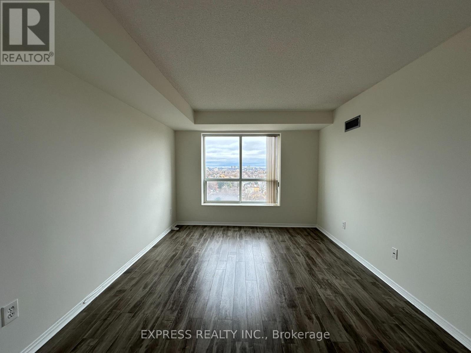 Lph12 - 39 Pemberton Avenue, Toronto, Ontario M2M 4L6 - Photo 6 - C13703386