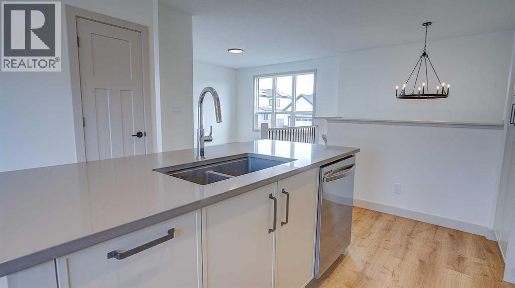 19 Ian Way, Sylvan Lake, Alberta  T4S 0W5 - Photo 7 - A2320988