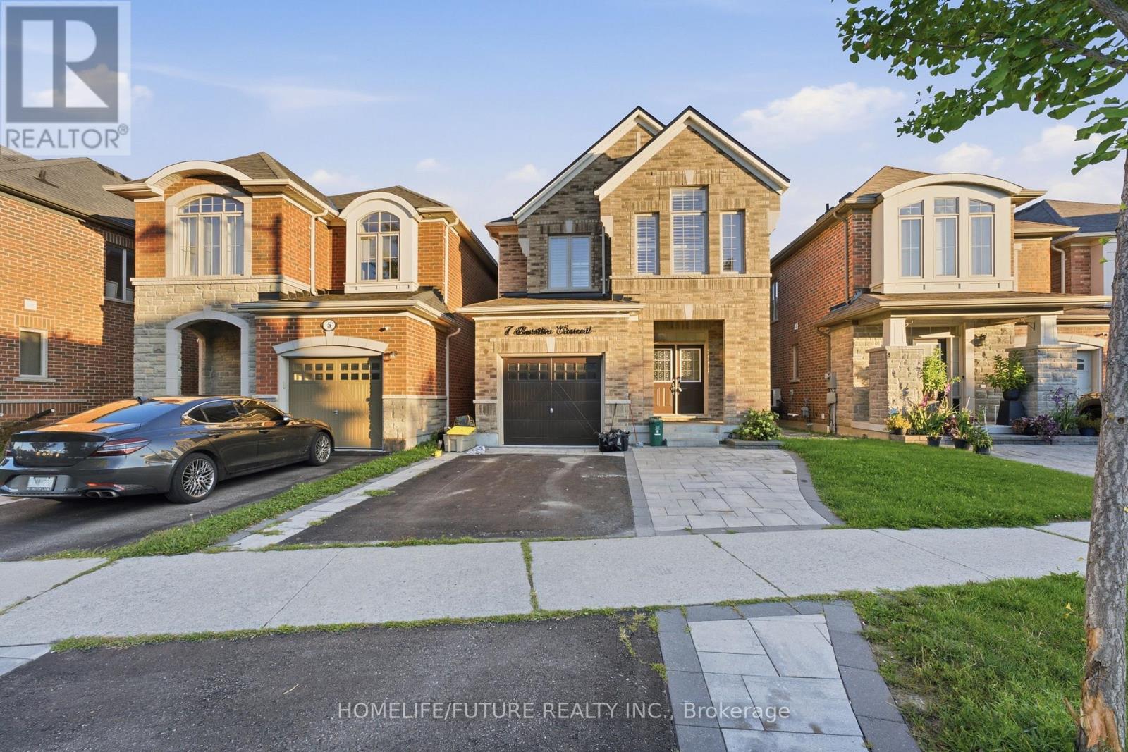 7 Beverton Crescent, Ajax, Ontario L1T 0L8 - Photo 2 - E13703378