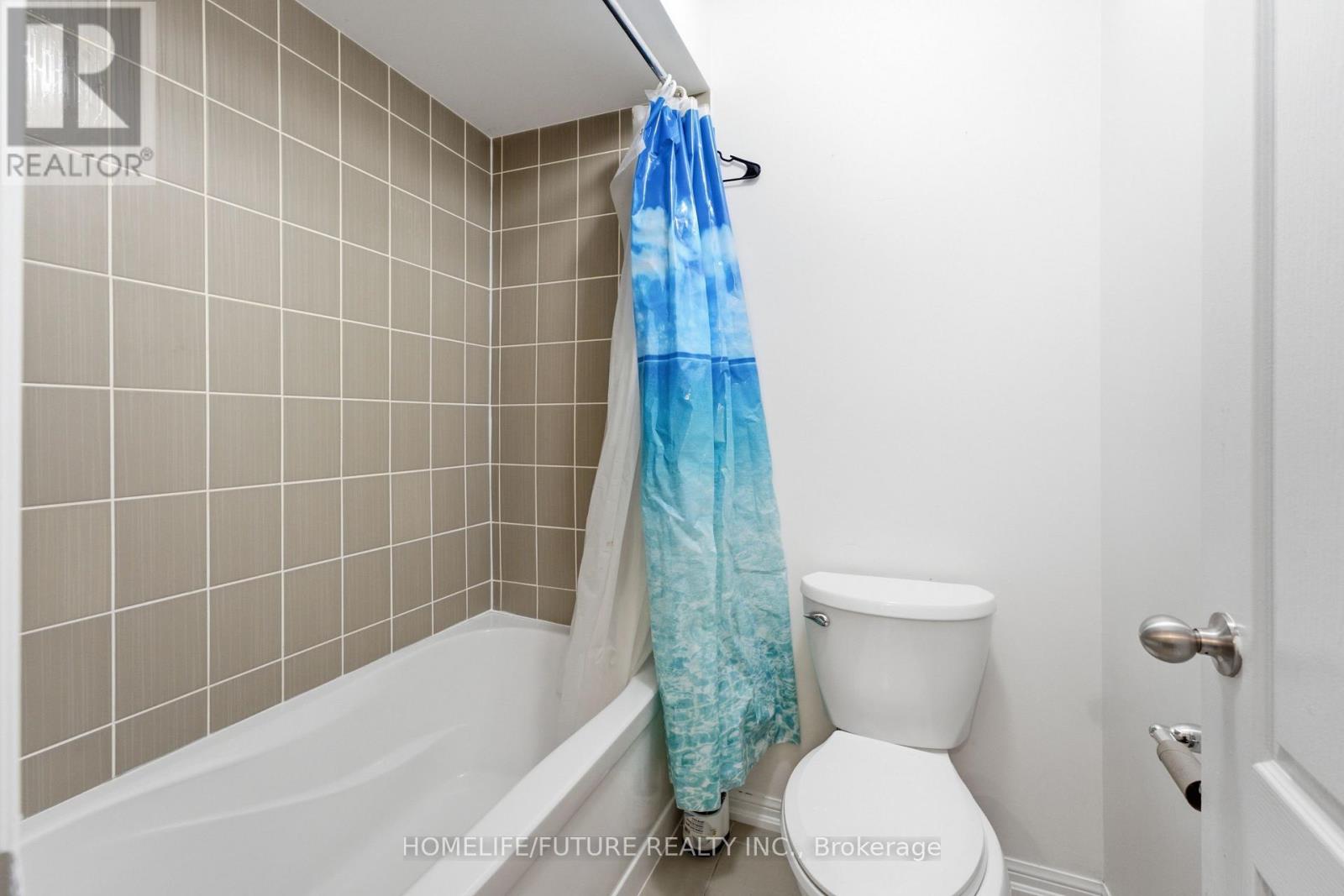 7 Beverton Crescent, Ajax, Ontario L1T 0L8 - Photo 39 - E13703378
