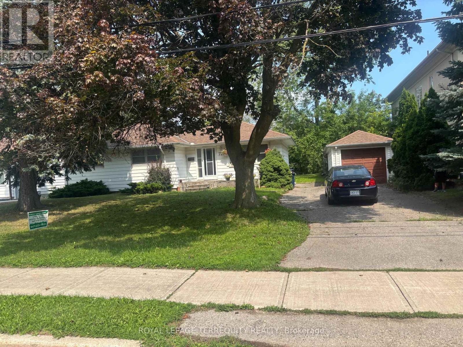 73 ARAGON AVENUE, Toronto, Ontario