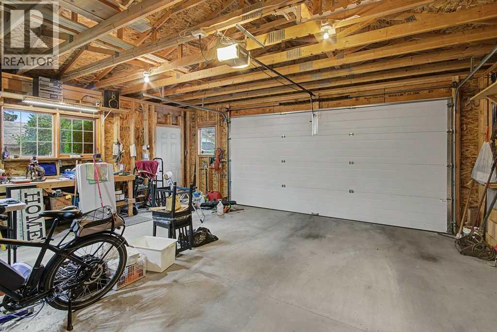 198 Bow Green Crescent NW, Calgary, Alberta  T3B 4R8 - Photo 28 - A2338294