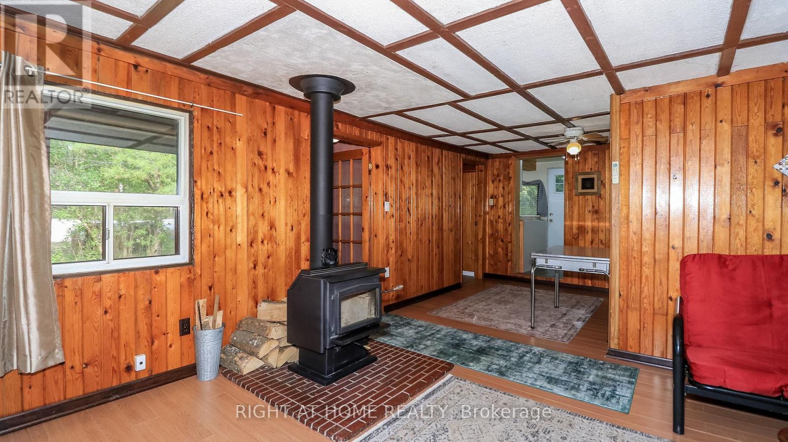 300 Albin Road, Tay, Ontario  L0K 2C0 - Photo 11 - S13703364