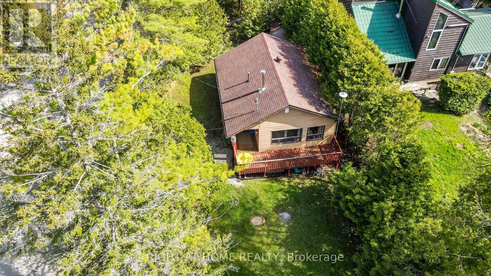 300 Albin Road, Tay, Ontario  L0K 2C0 - Photo 36 - S13703364