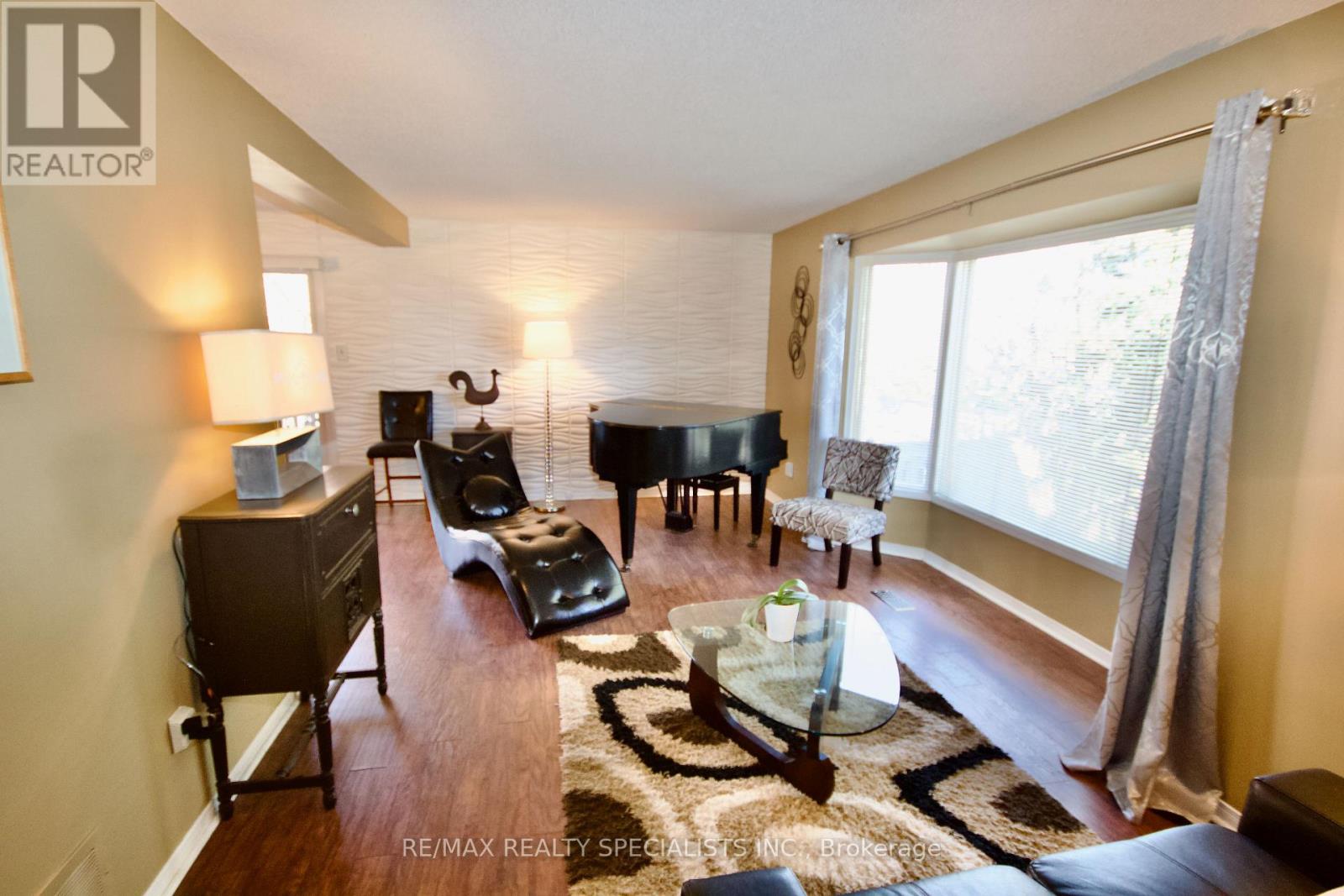 (Short Term) - 3157 Shadetree Drive, Mississauga, Ontario L5N 6P3 - Photo 14 - W13703354