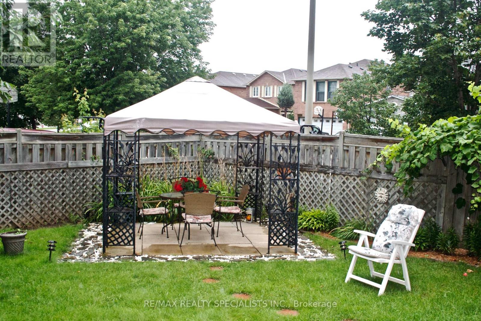 (Short Term) - 3157 Shadetree Drive, Mississauga, Ontario L5N 6P3 - Photo 4 - W13703354