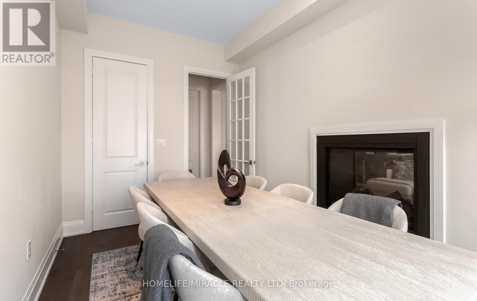 79 Mevira Gardens, Oakville, Ontario  L6H 7C5 - Photo 23 - W13703388