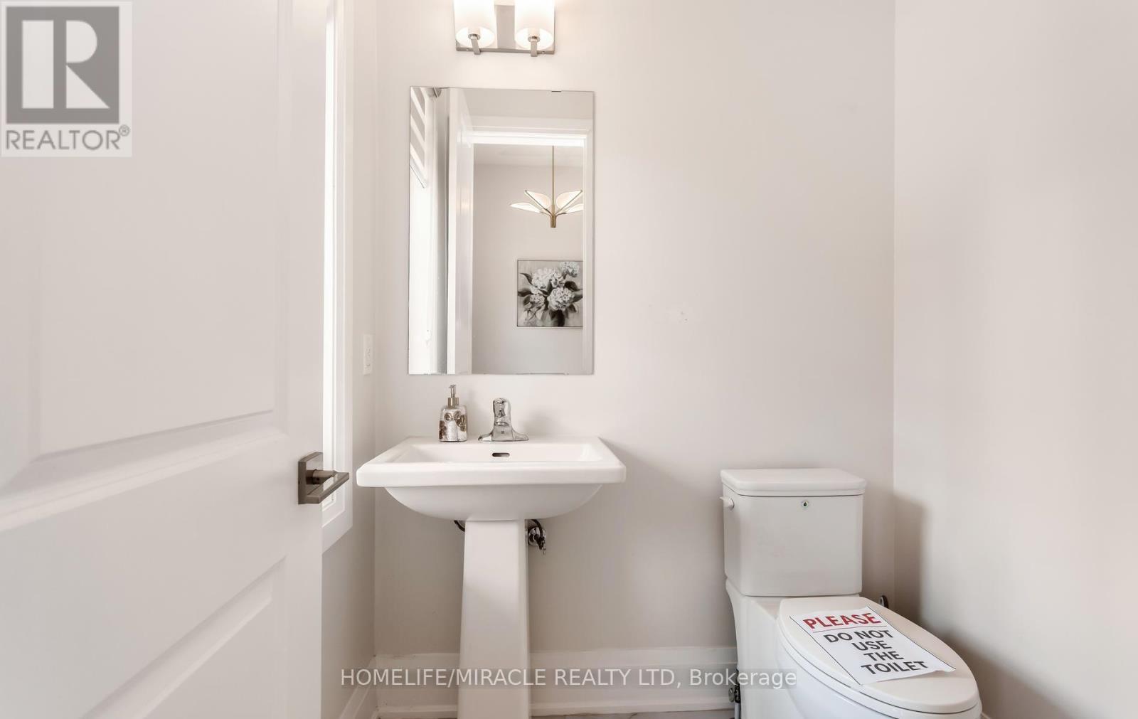 79 Mevira Gardens, Oakville, Ontario  L6H 7C5 - Photo 24 - W13703388