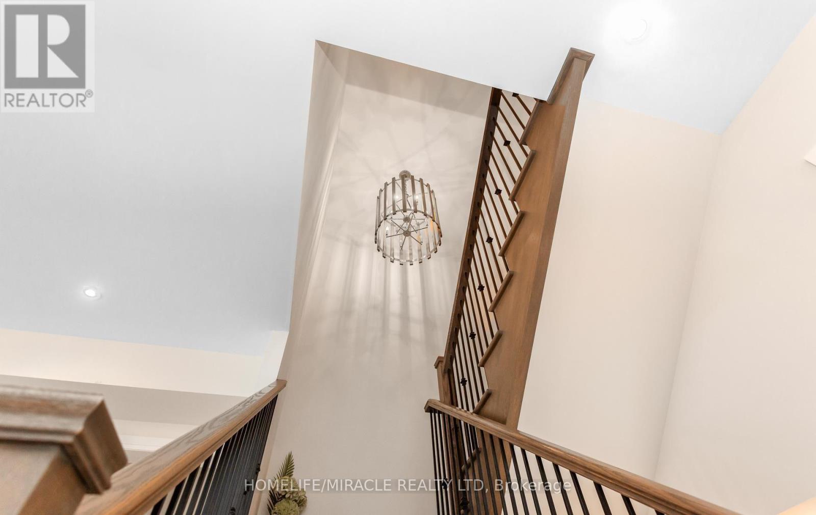 79 Mevira Gardens, Oakville, Ontario  L6H 7C5 - Photo 25 - W13703388