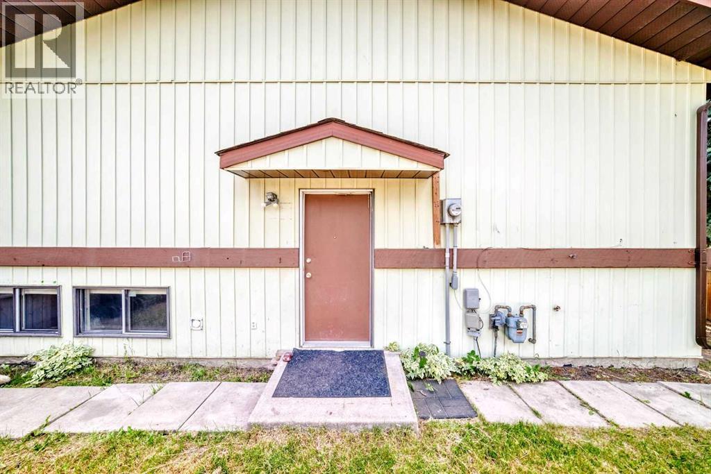514 Whitehill Place NE, Calgary, Alberta  T1Y 3G8 - Photo 4 - A2332189