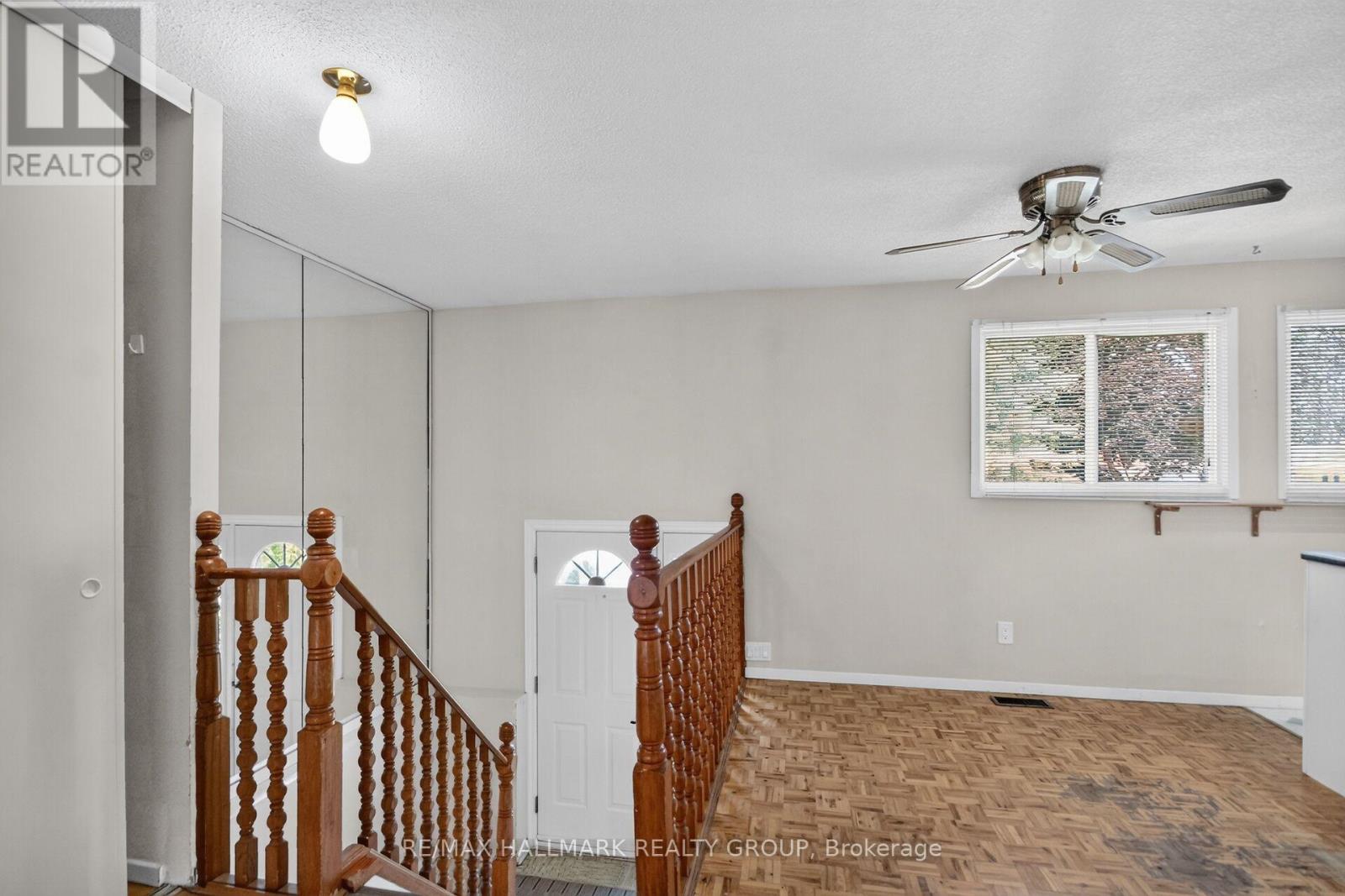 140 Rothesay Drive, Ottawa, Ontario  K2L 1P1 - Photo 5 - X13703416