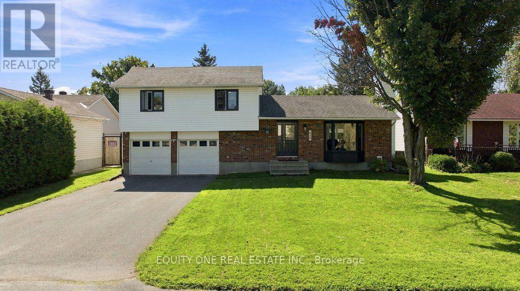 620 Loucks Drive, Russell, Ontario  K4R 1B7 - Photo 1 - X13703446