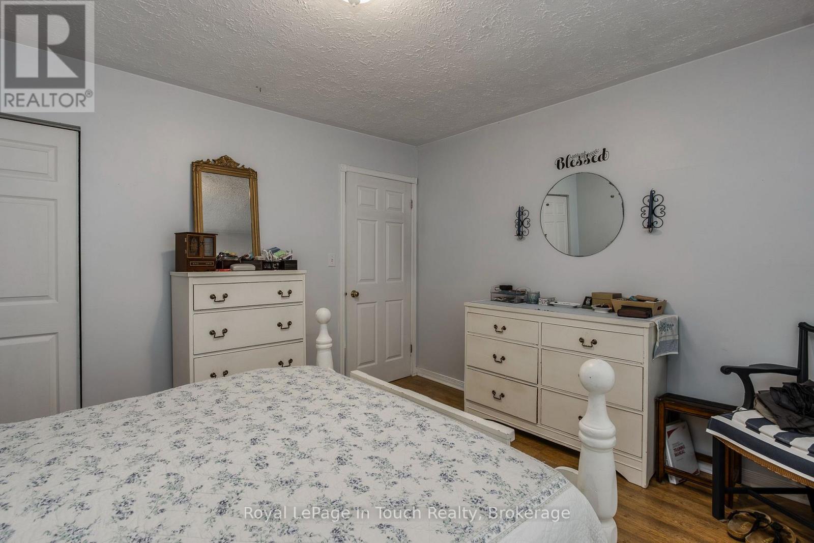 33 Grandview Road, Tay, Ontario  L0K 1R0 - Photo 24 - S13703464