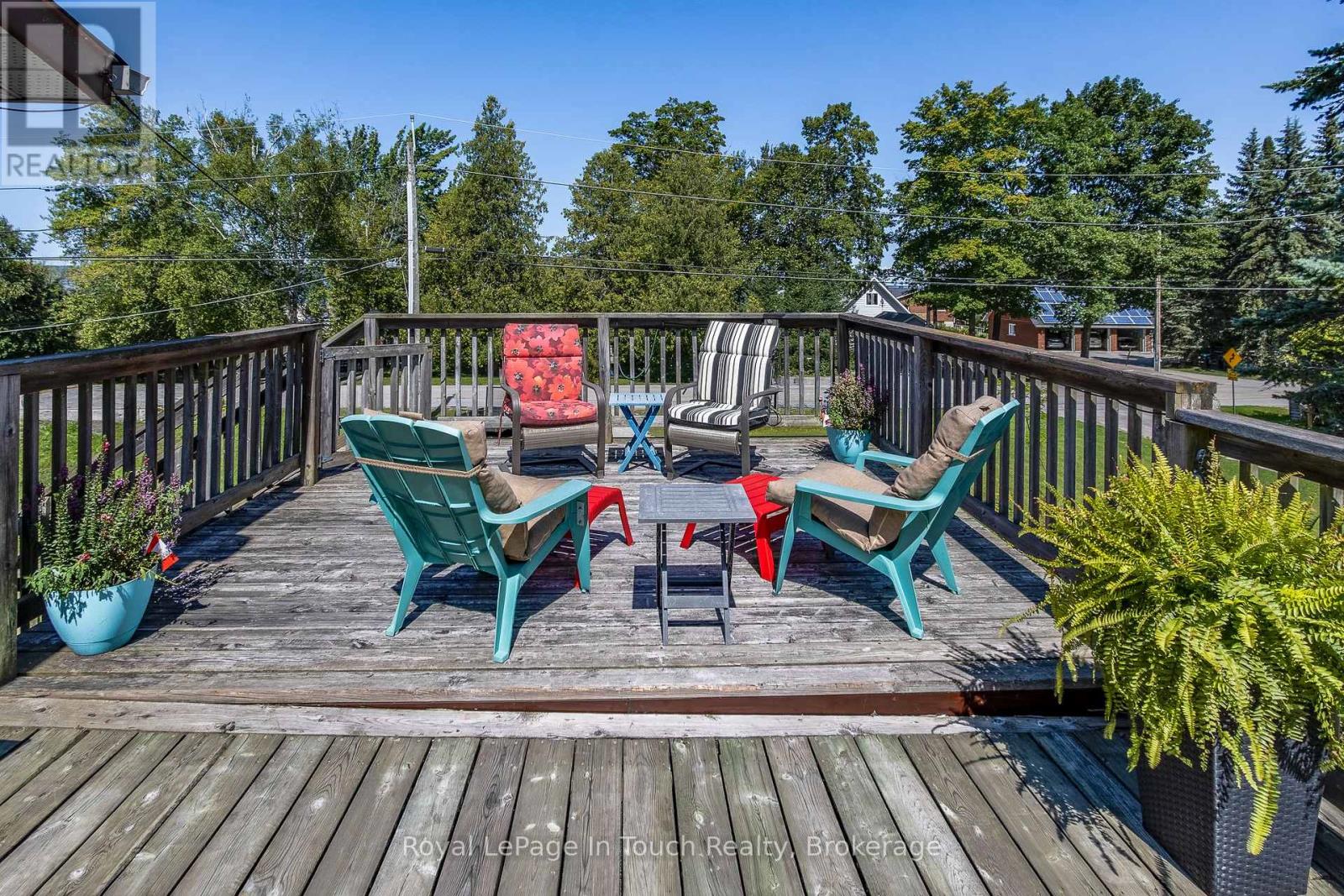 33 Grandview Road, Tay, Ontario  L0K 1R0 - Photo 3 - S13703464