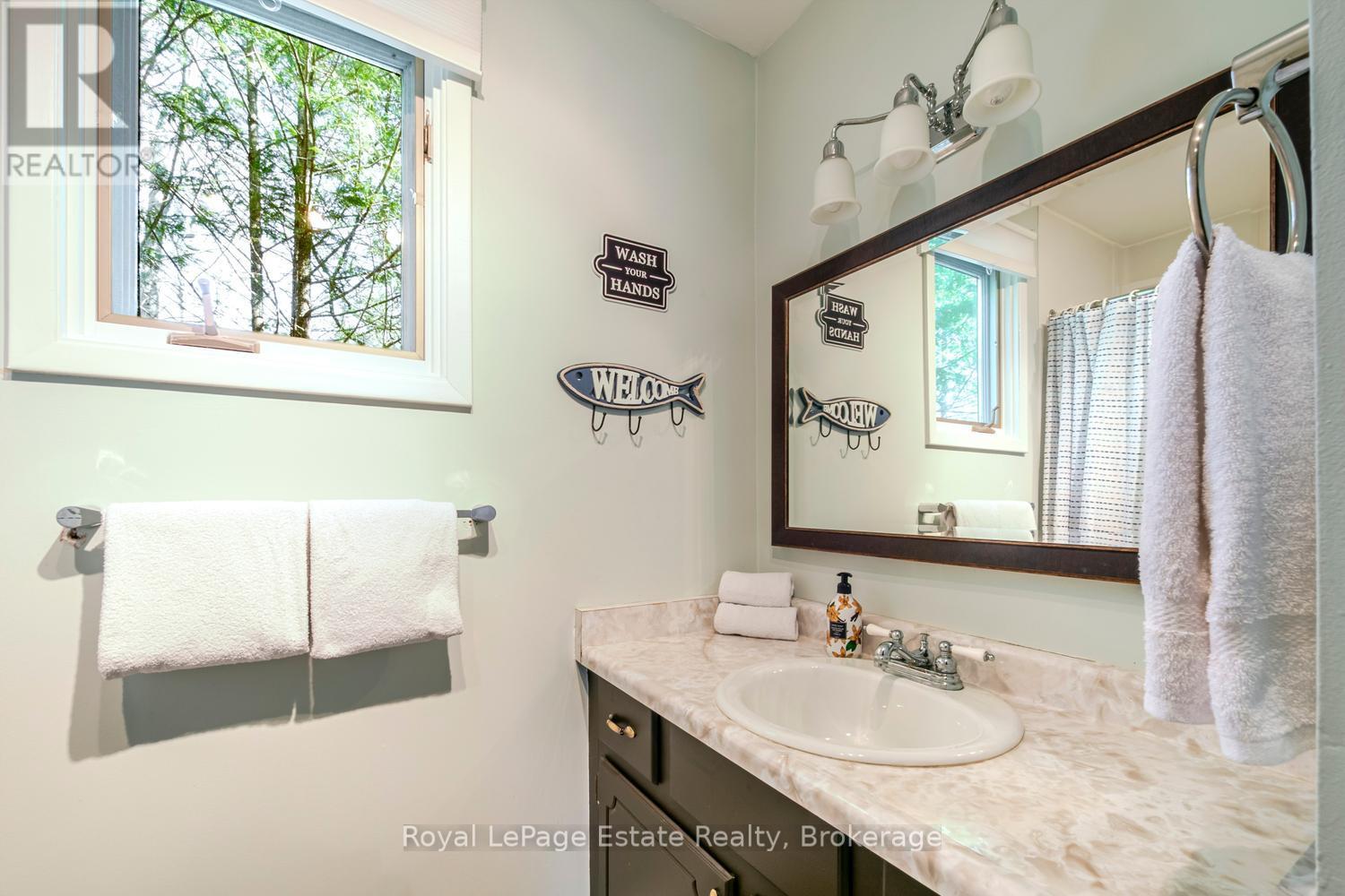 1207 Sauble Falls Road, South Bruce Peninsula, Ontario  N0H 2G0 - Photo 21 - X13703470