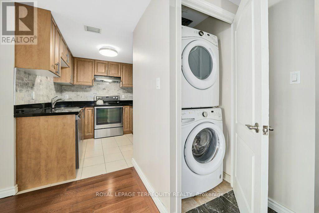 903 - 263 Wellington Street W, Toronto, Ontario  M5V 3E6 - Photo 12 - C13703428