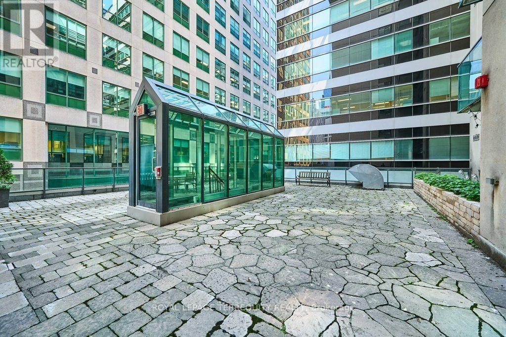 903 - 263 Wellington Street W, Toronto, Ontario  M5V 3E6 - Photo 7 - C13703428