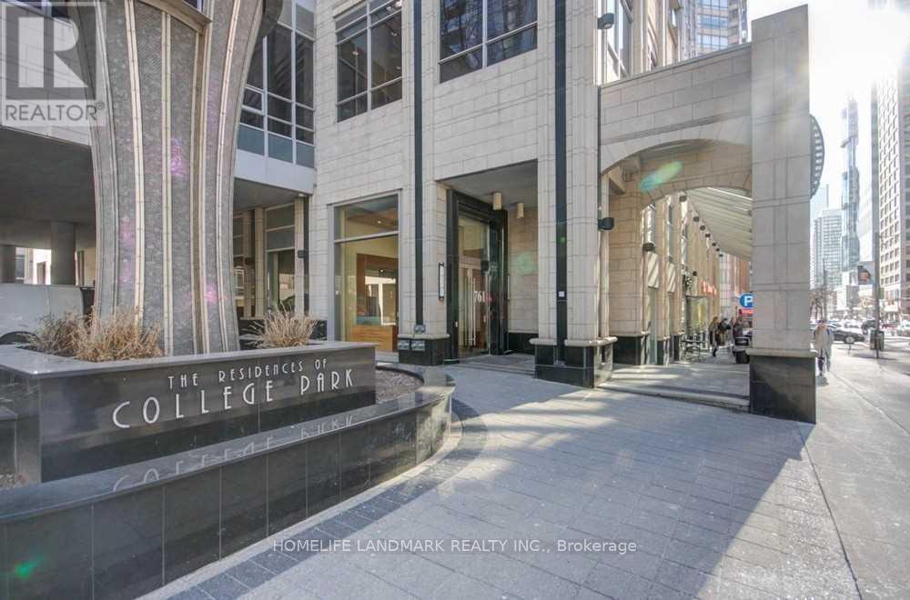 3110 - 761 Bay Street, Toronto, Ontario  M5G 2R2 - Photo 2 - C13703436