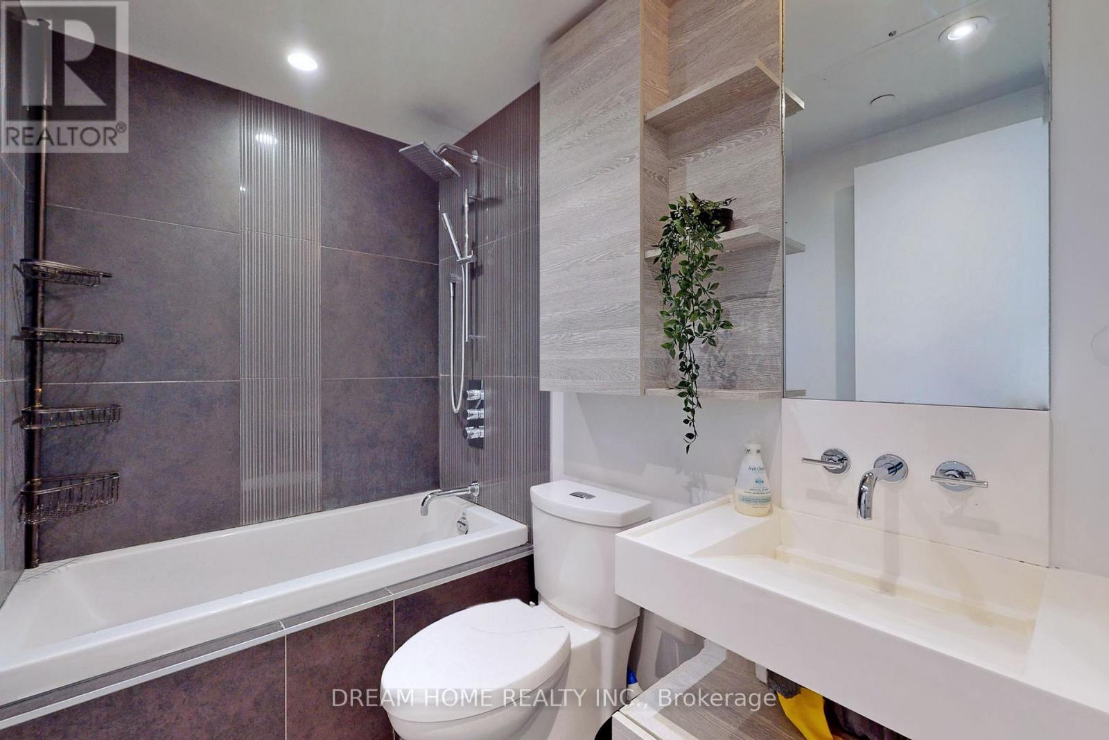 3801 - 5 St Joseph Street, Toronto, Ontario  M4Y 0B6 - Photo 8 - C13703468