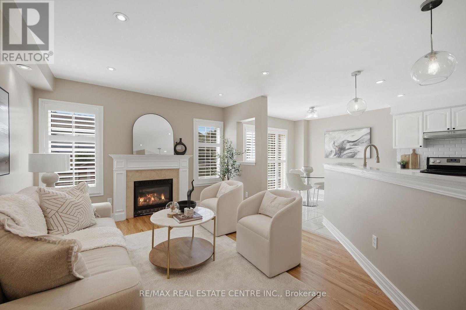 215 Willowbrook Drive, Whitby, Ontario  L1R 2Y7 - Photo 22 - E13703412