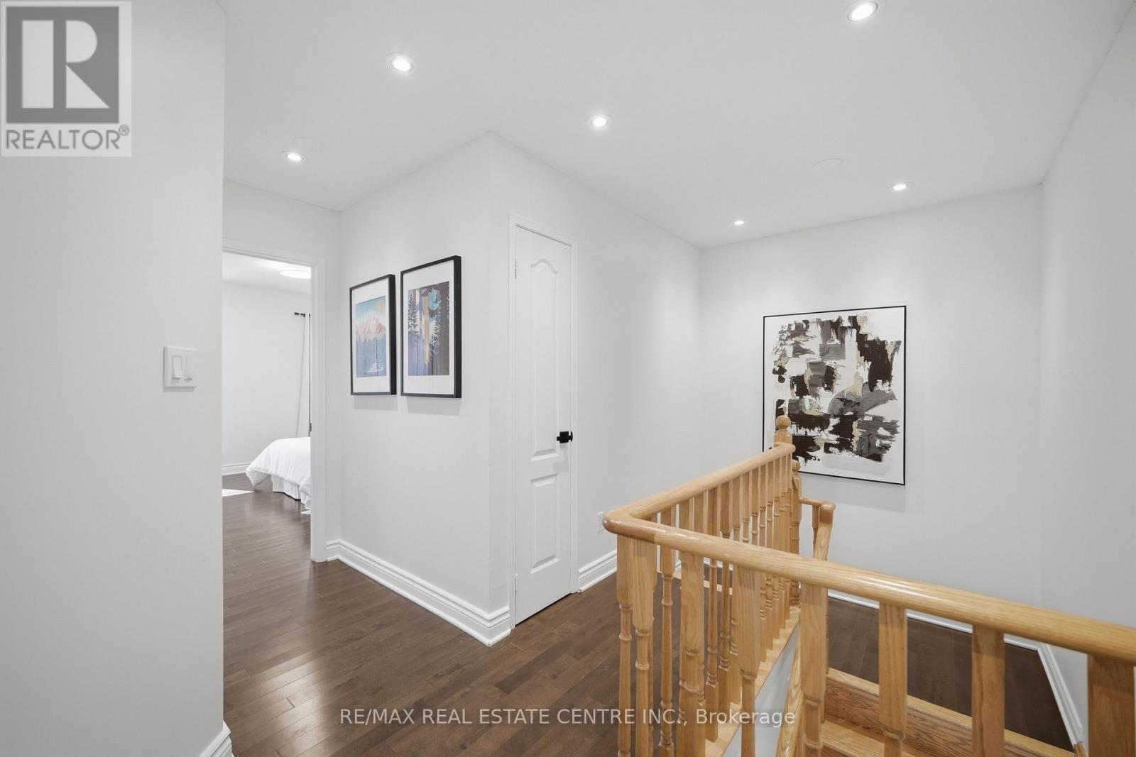 215 Willowbrook Drive, Whitby, Ontario  L1R 2Y7 - Photo 25 - E13703412