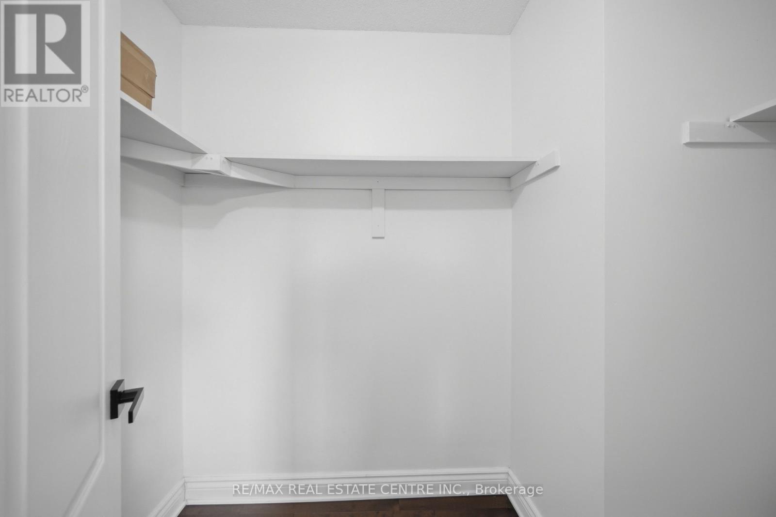 215 Willowbrook Drive, Whitby, Ontario  L1R 2Y7 - Photo 31 - E13703412