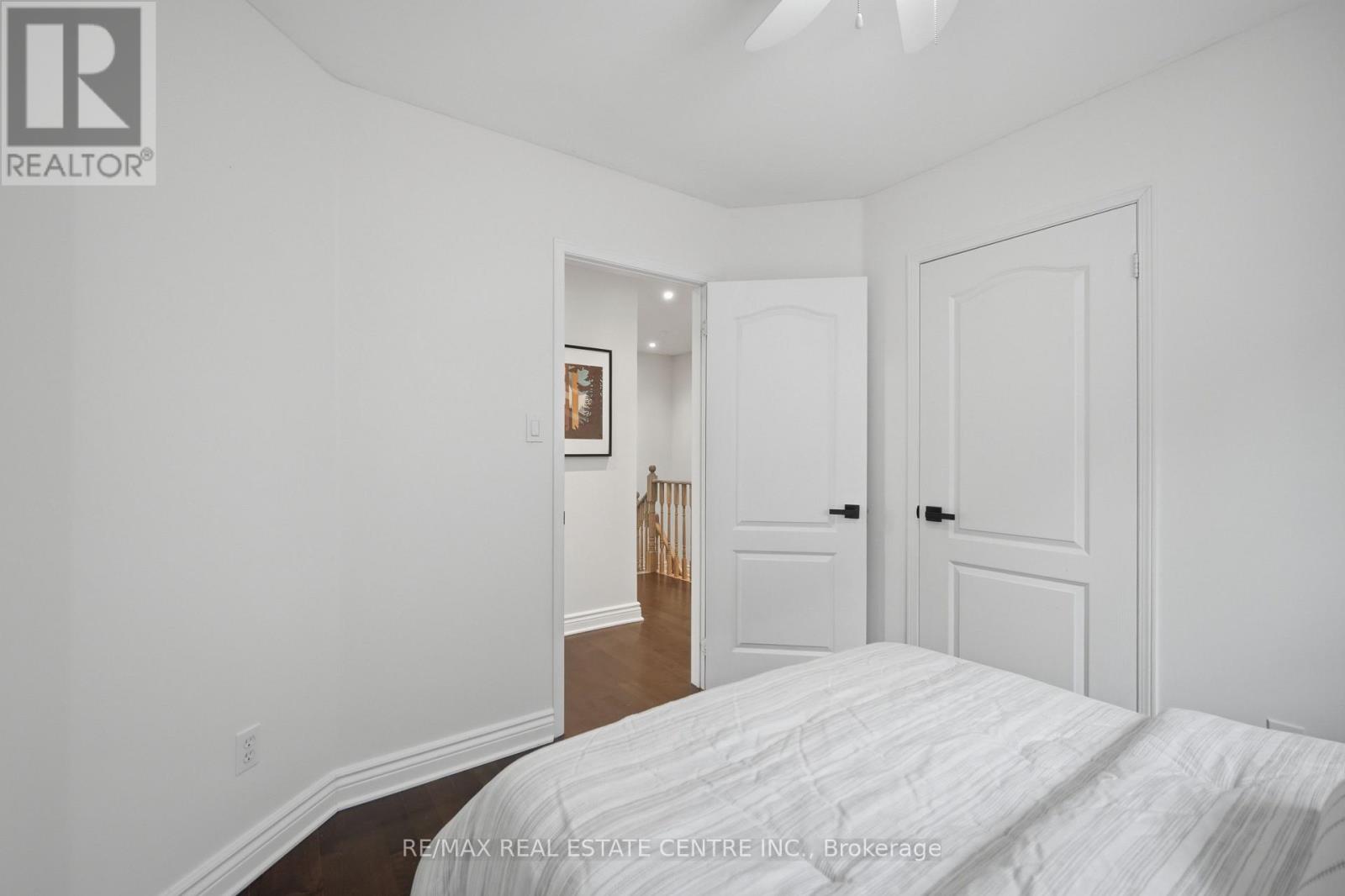 215 Willowbrook Drive, Whitby, Ontario  L1R 2Y7 - Photo 37 - E13703412