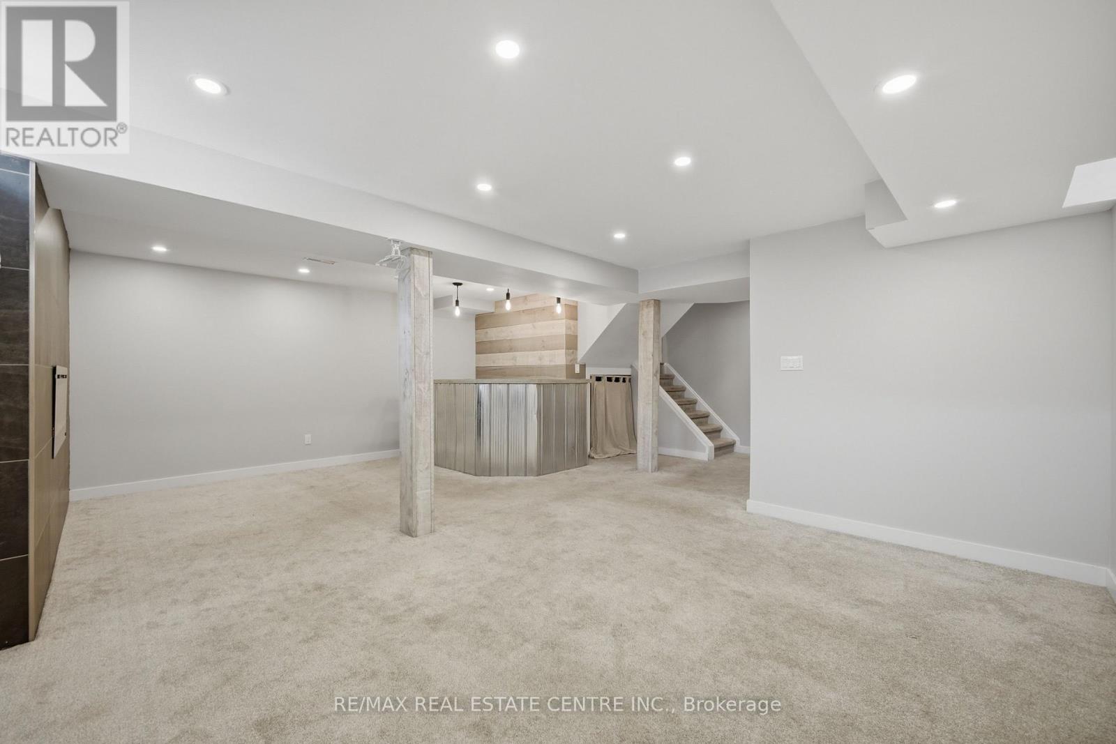 215 Willowbrook Drive, Whitby, Ontario  L1R 2Y7 - Photo 45 - E13703412