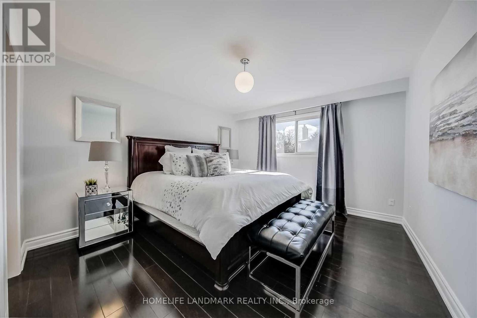 2 Crayford Drive, Toronto, Ontario  M1W 3B6 - Photo 8 - E13703438