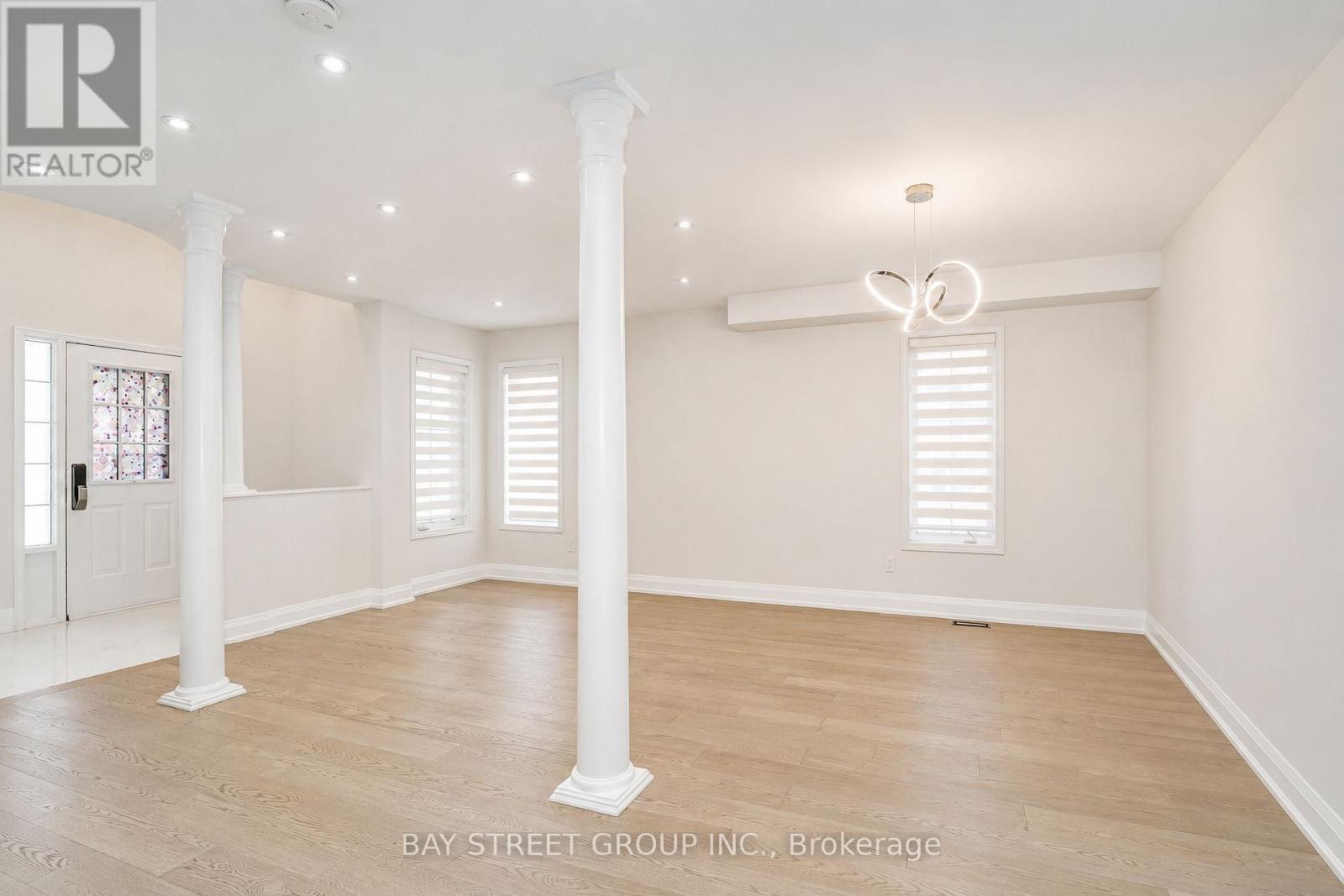 72 Purcell Crescent, Vaughan (Maple), Ontario  L6A 3C6 - Photo 20 - N13703432