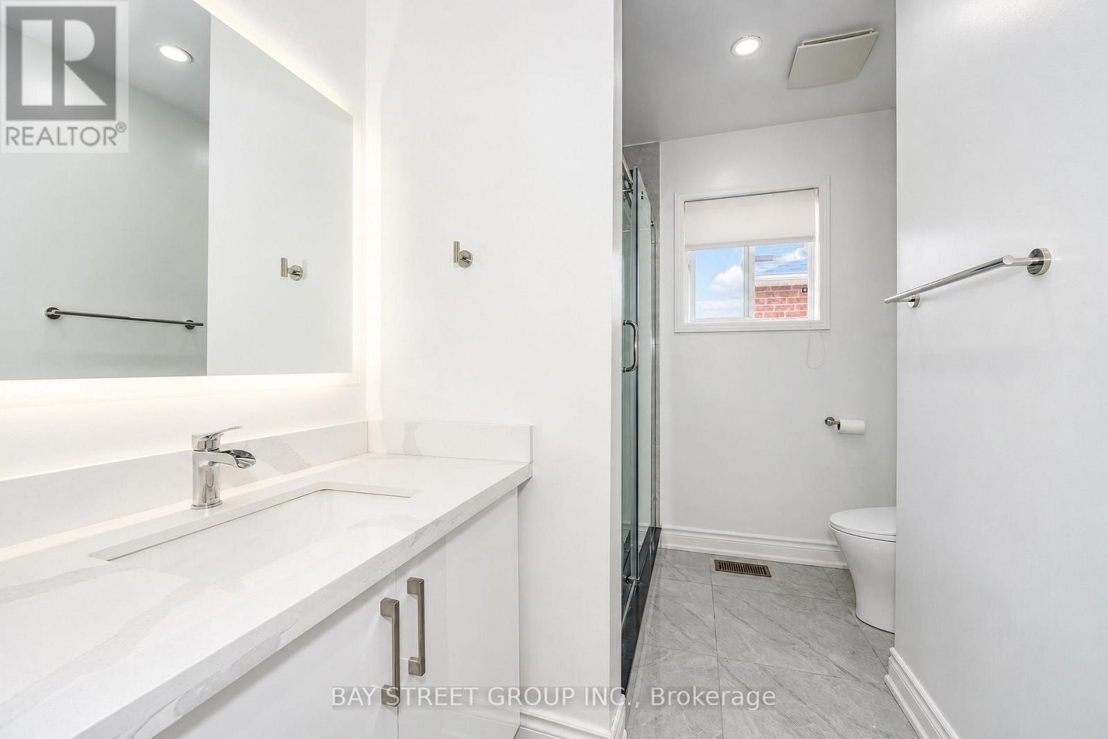 72 Purcell Crescent, Vaughan (Maple), Ontario  L6A 3C6 - Photo 28 - N13703432