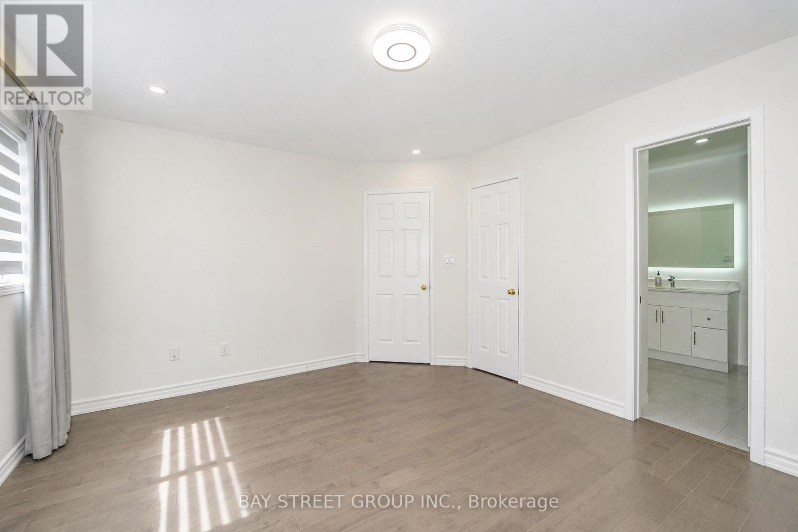 72 Purcell Crescent, Vaughan (Maple), Ontario  L6A 3C6 - Photo 34 - N13703432