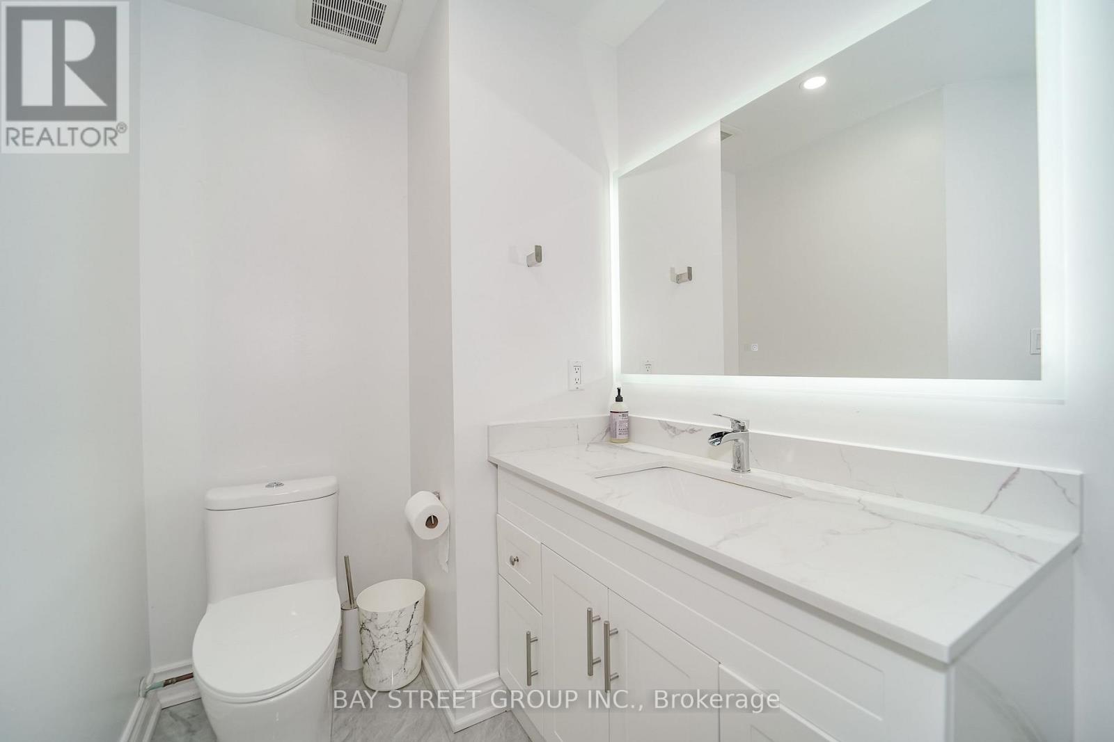 72 Purcell Crescent, Vaughan (Maple), Ontario  L6A 3C6 - Photo 36 - N13703432