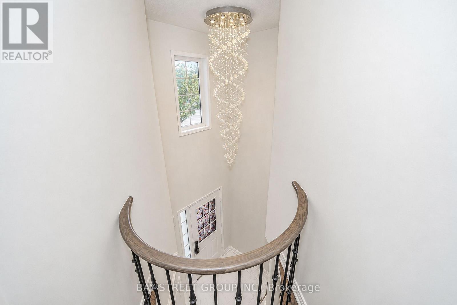 72 Purcell Crescent, Vaughan (Maple), Ontario  L6A 3C6 - Photo 38 - N13703432