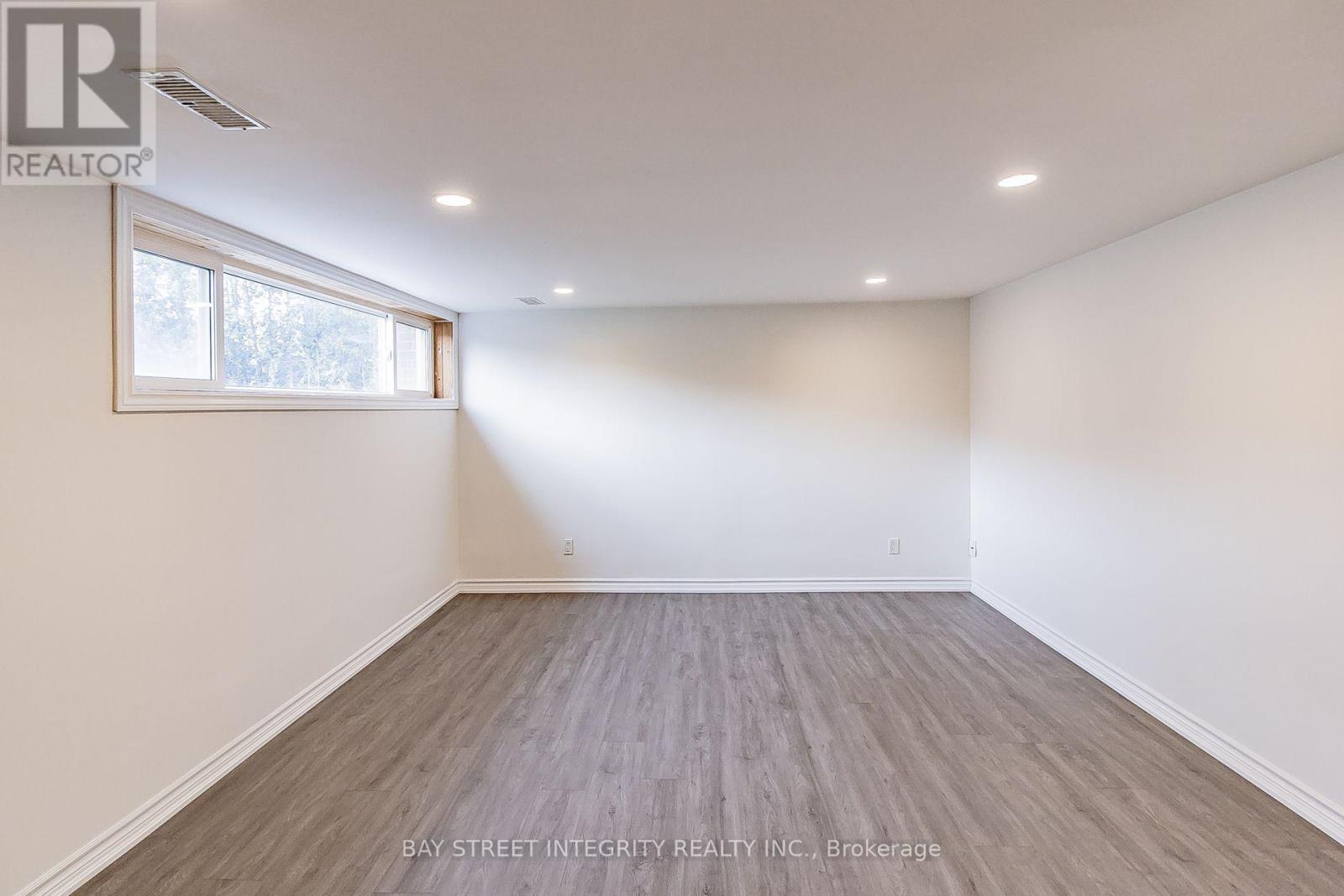 Basement 448 Fernleigh Circle S, Richmond Hill (Crosby), Ontario  L4C 1E6 - Photo 12 - N13703442