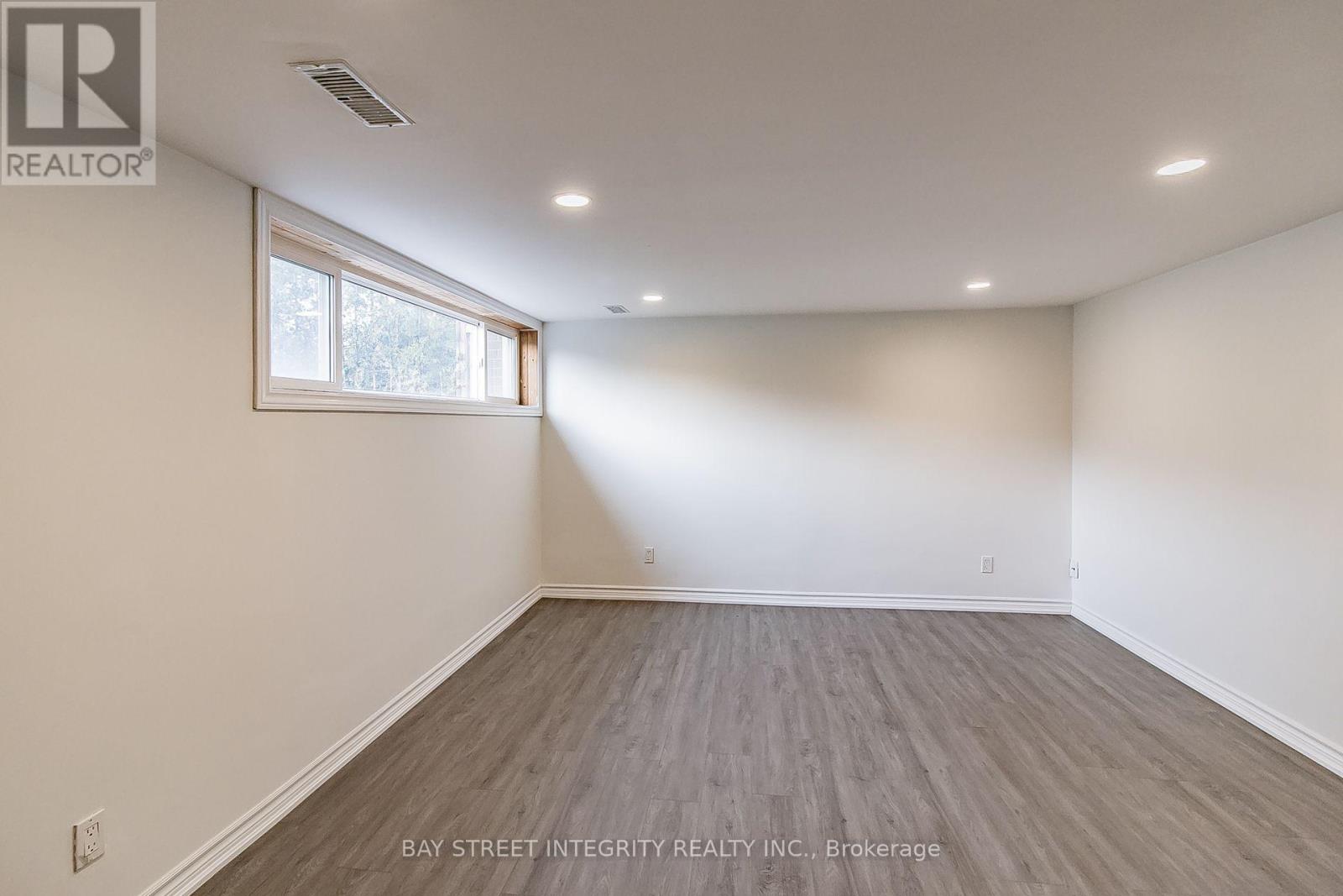 Basement 448 Fernleigh Circle S, Richmond Hill (Crosby), Ontario  L4C 1E6 - Photo 15 - N13703442