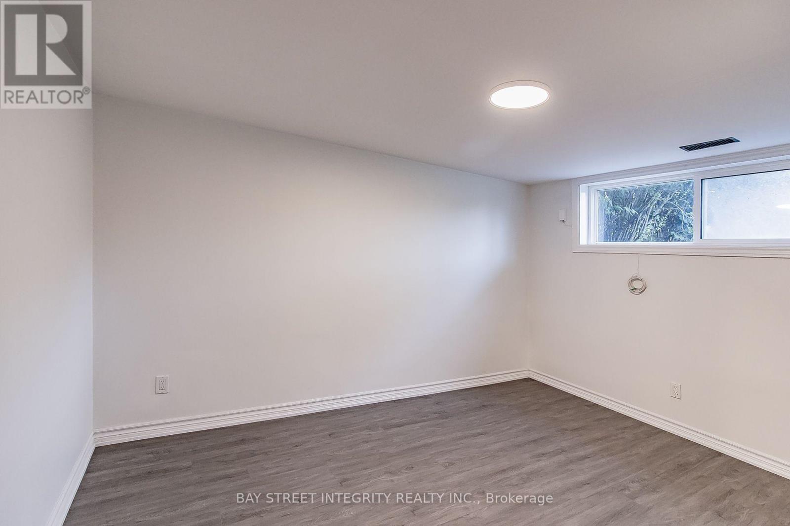 Basement 448 Fernleigh Circle S, Richmond Hill (Crosby), Ontario  L4C 1E6 - Photo 8 - N13703442