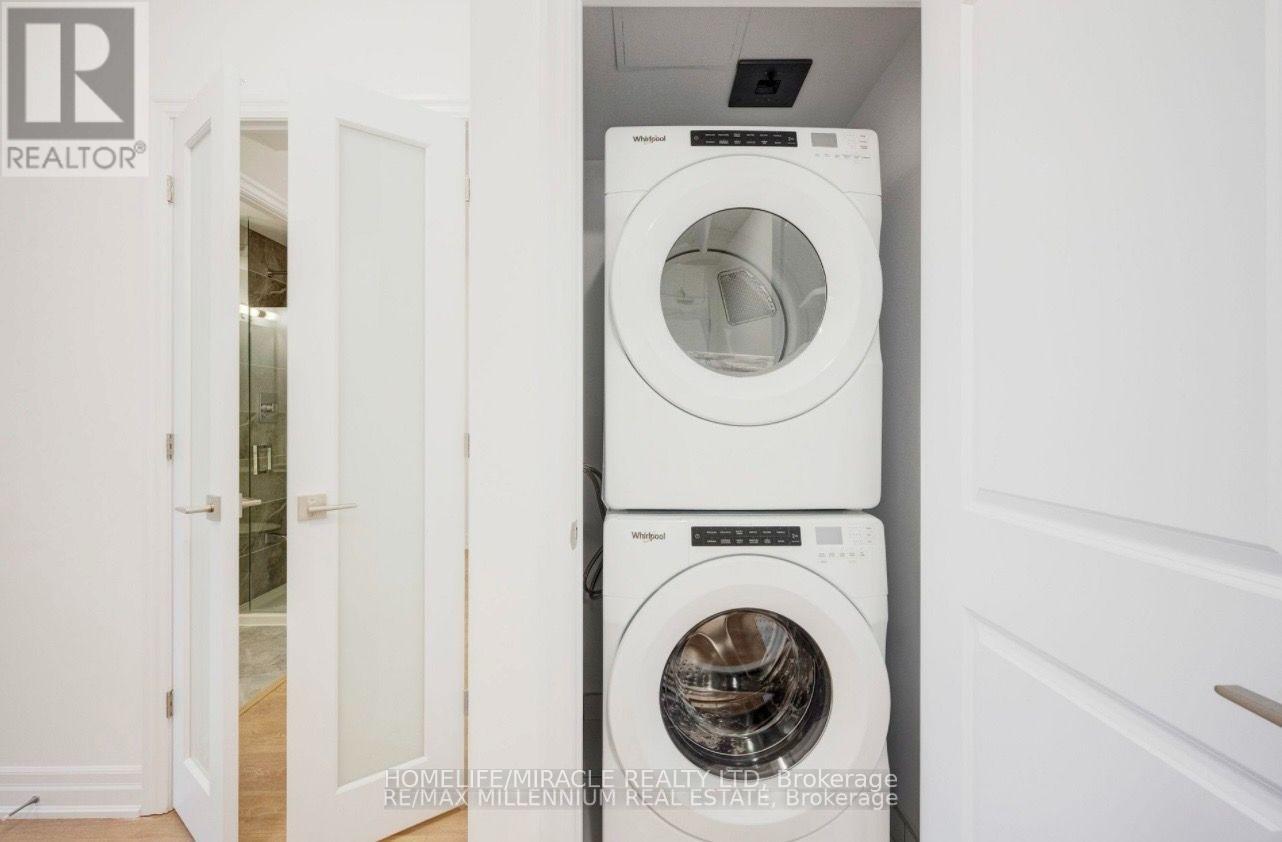 1106 - 30 Elm Drive, Mississauga, Ontario  L5B 3Y7 - Photo 10 - W13703424