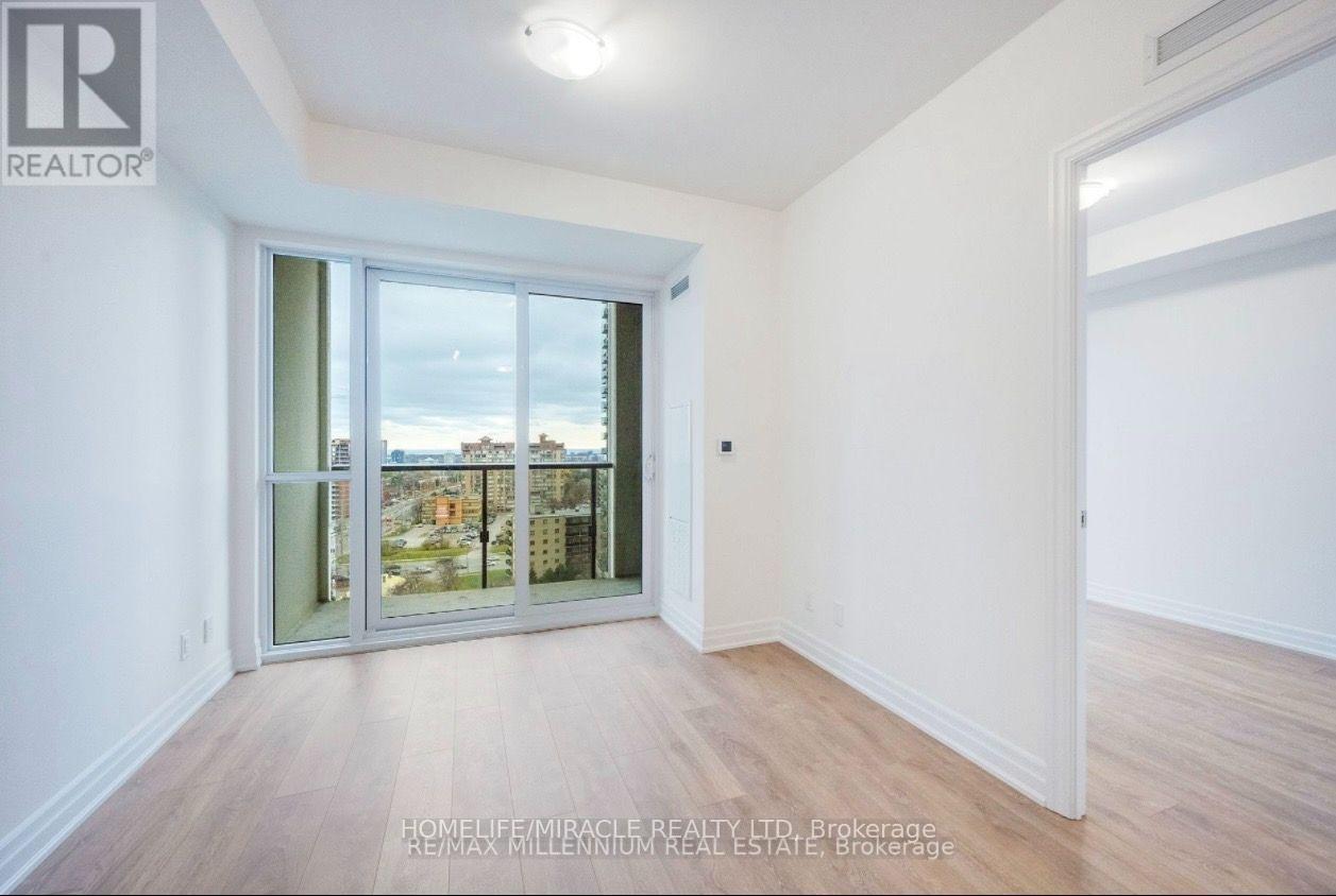 1106 - 30 Elm Drive, Mississauga, Ontario  L5B 3Y7 - Photo 4 - W13703424