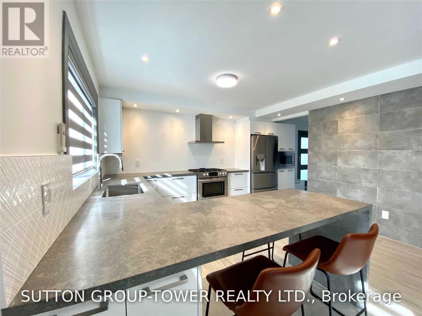 Unit 2 - 2036 Davenport Road, Toronto, Ontario  M6N 1C6 - Photo 5 - W13703460