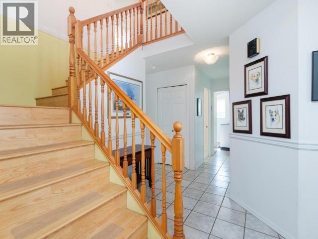 9 Wren Place, Whitehorse, Yukon  Y1A 5X5 - Photo 4 - 17634