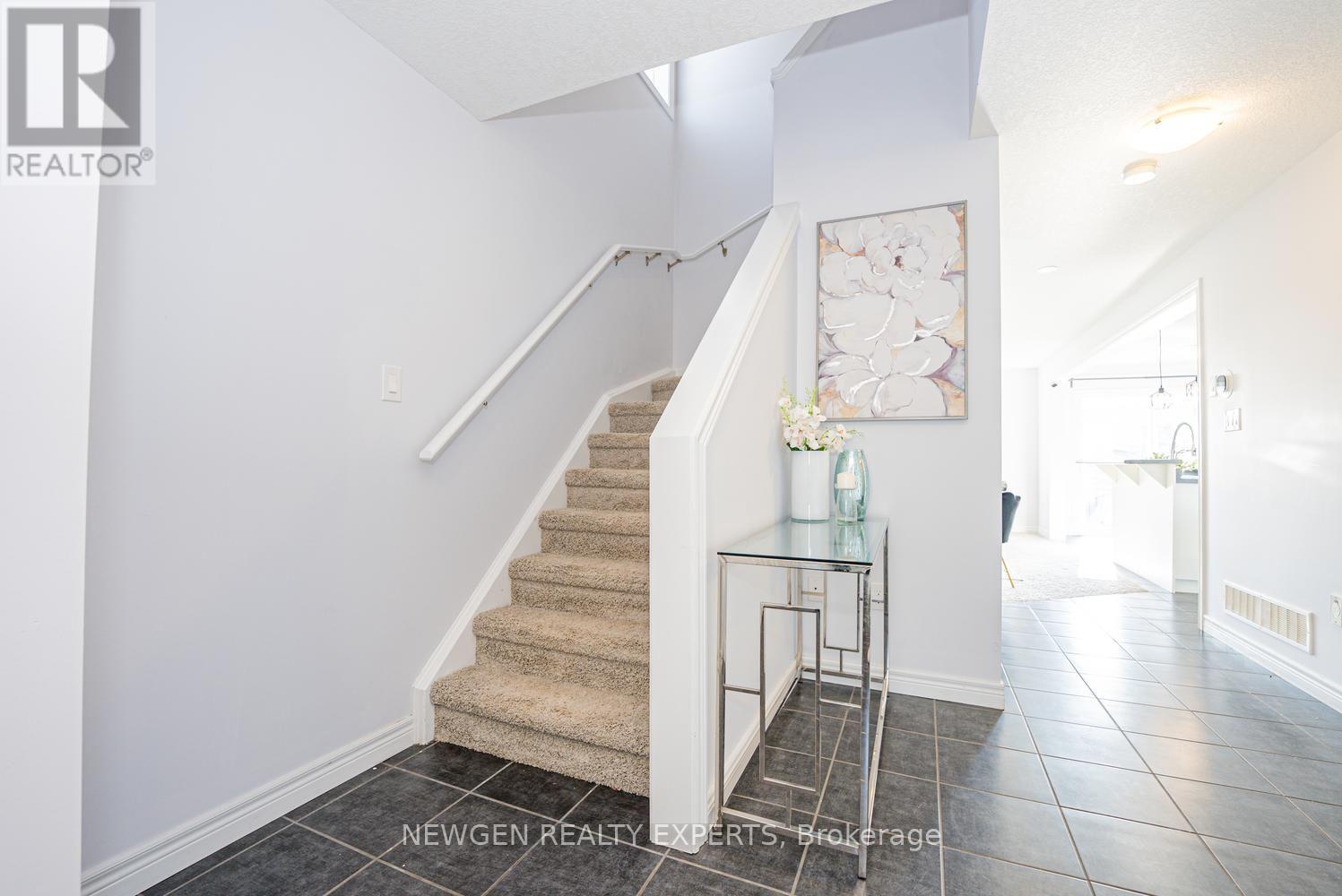 2025 Denview Avenue, London North, Ontario  N6G 0G3 - Photo 18 - X13703452